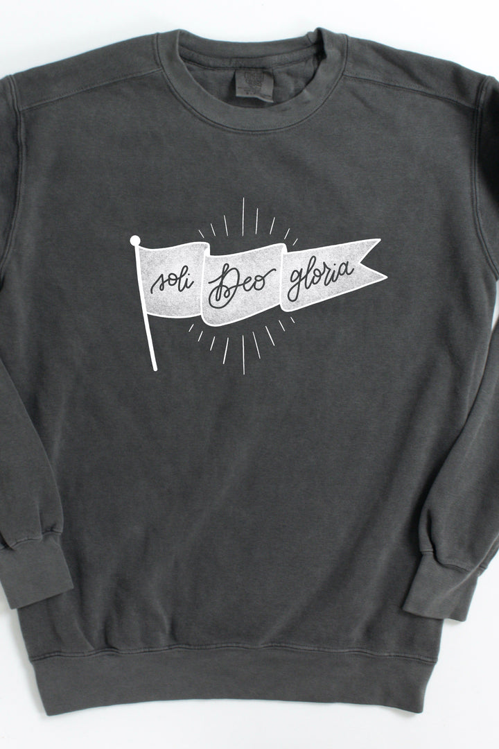 Soli Deo Gloria Banner Crewneck Pullover
